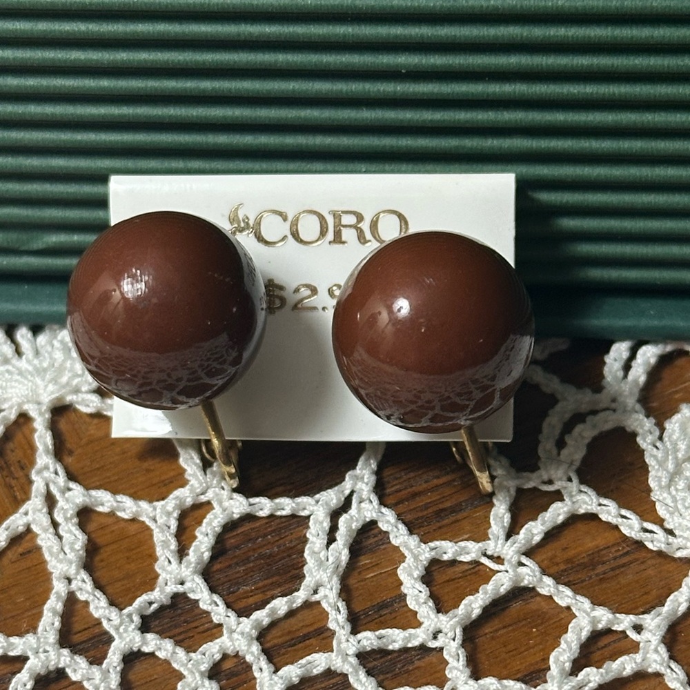 Coro Rich Brown Clip-On Earrings